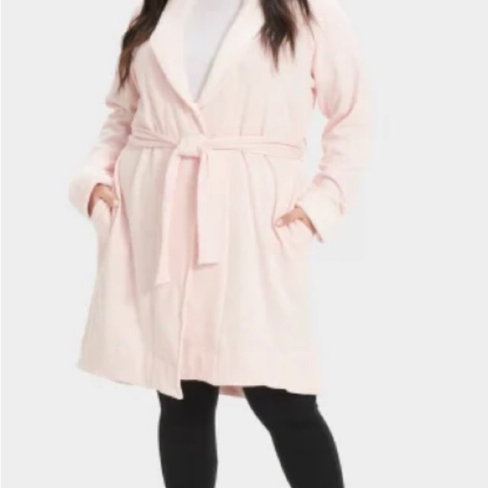 UGG Pink Blanche Robe.  Size M